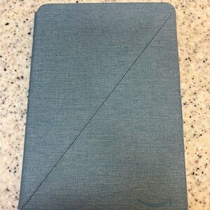 Amazon Slate Blue Fire HD 8 10th Generation